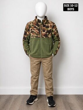 Magellan Outdoors Green and Camo Boys Fleece Jacket
